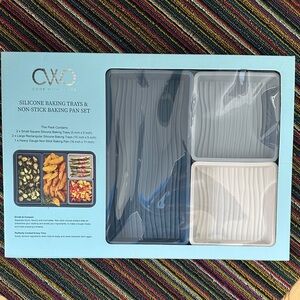 CWD Silicone Baking Tray Set - Blue and White